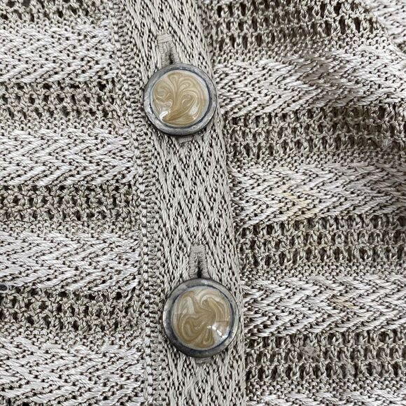 ST JOHN Plunging Neckline Knit Short Sleeve Sweater Button Front Beige Large - Picture 15 of 16